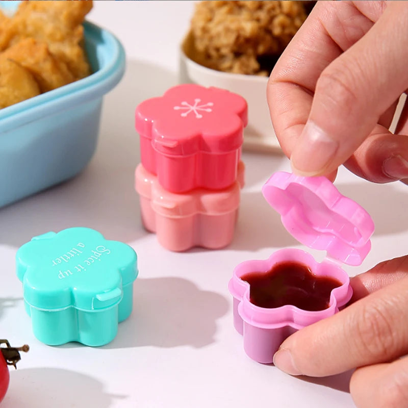 16pcs Cartoon Sauce Bottle Mini Bento Box